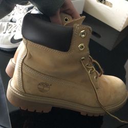 Timberlands Size 6m