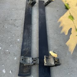 Amp Steps For Chevy And GMC 