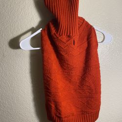 Dog Sweater Size M