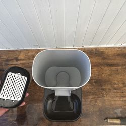 Slow Feeder For Dogs / Cats