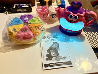LeapFrog Musical Rainbow Tea Party Set