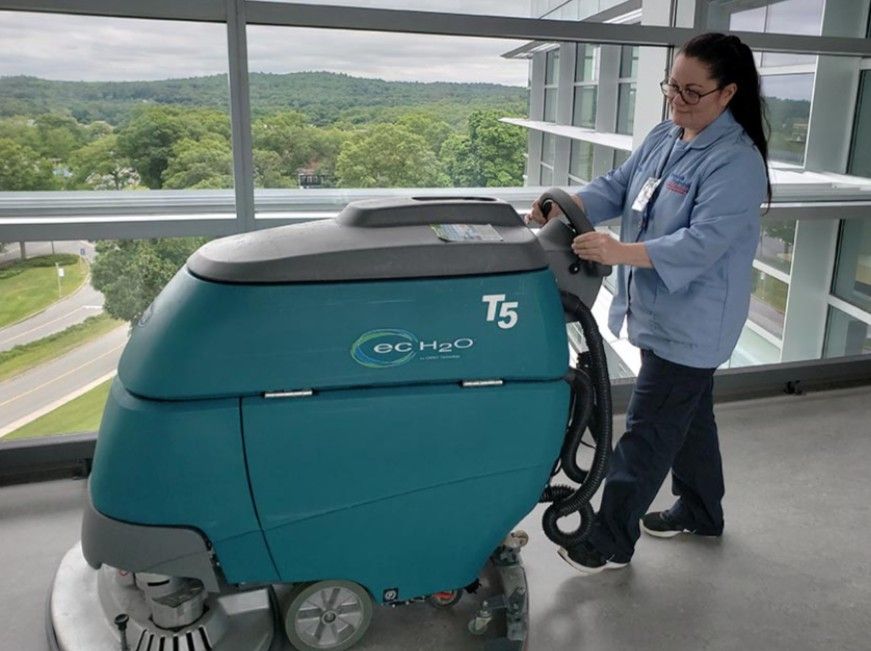 Cleaning Equipment Floor Scrubber Lease