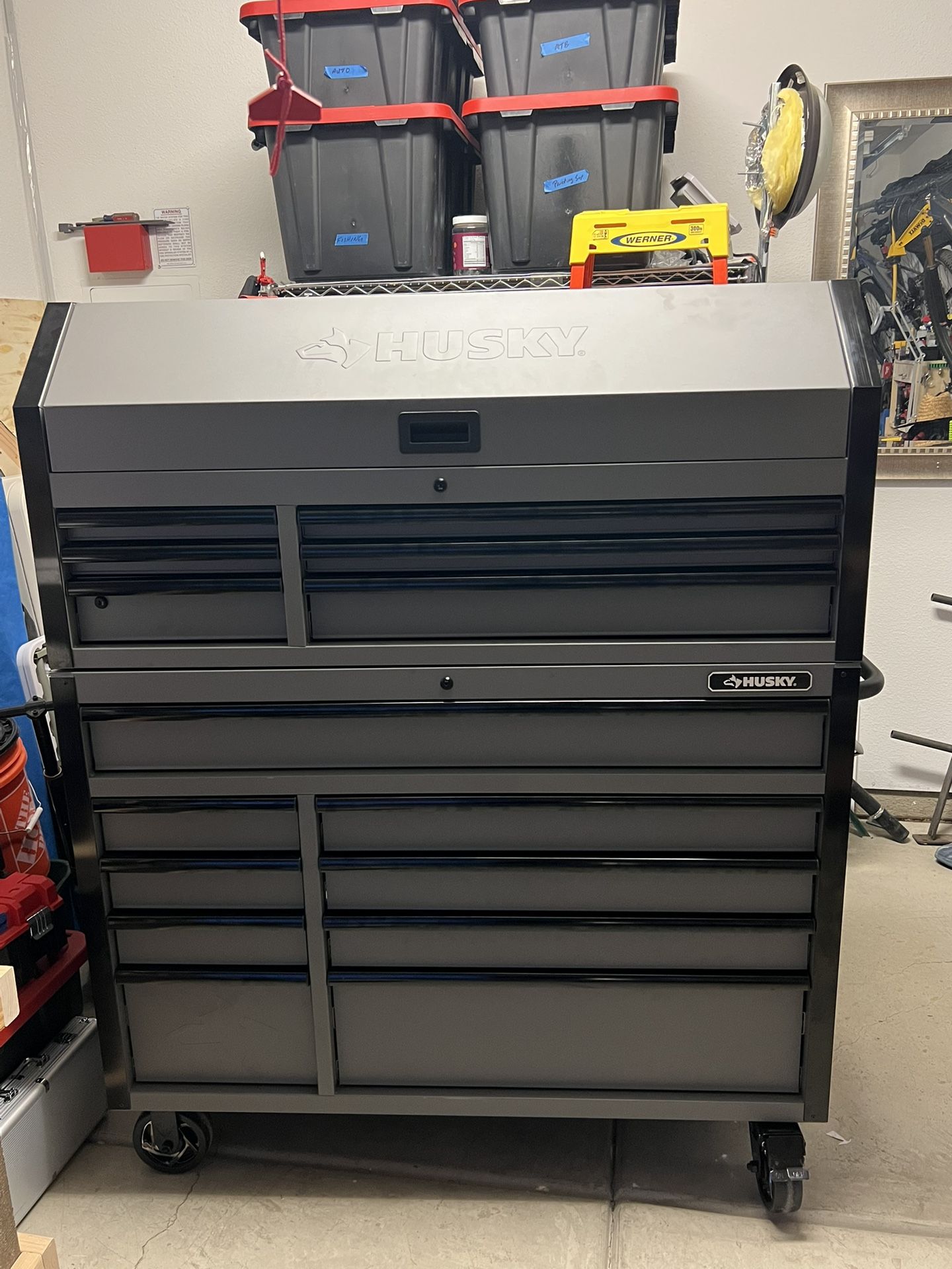 Husky 52” Rolling Tool Chest - Heavy duty