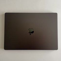 Apple MacBook Pro 16” M3 Pro | 12-core CPU | 18-core GPU | 18GB Memory | 512GB SSD | Space Black