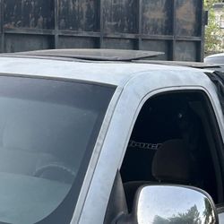 Double Sunroof Or Single Sunroof 