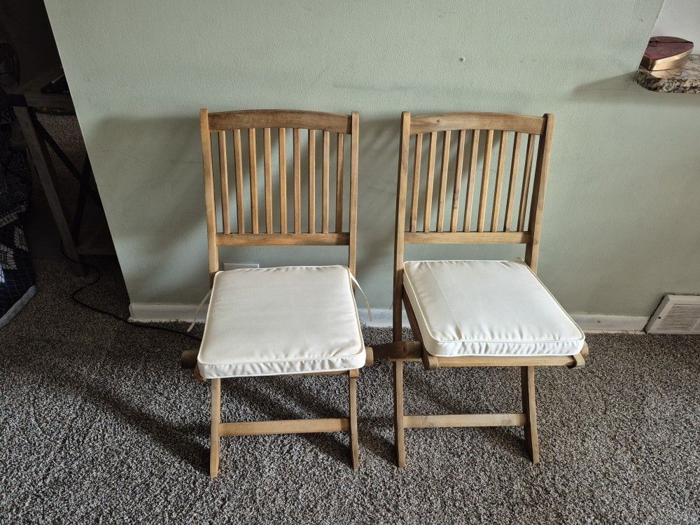 Folding Chairs