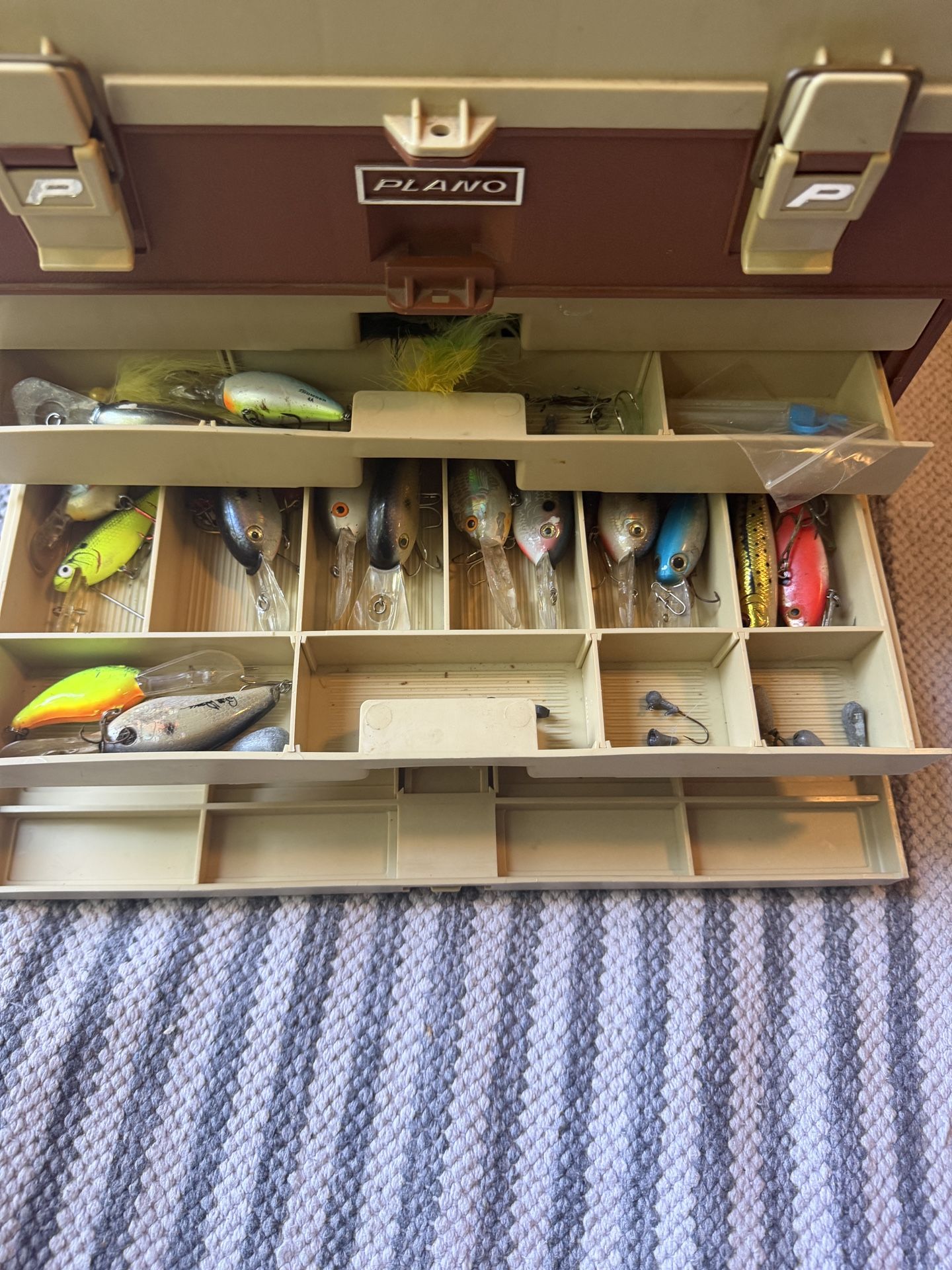 Complete Fishing Setup – 8 Rod & Reel Combos + Loaded Plano Tackle Box – 50+ Lures