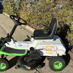 Electric Riding Lawnmower 