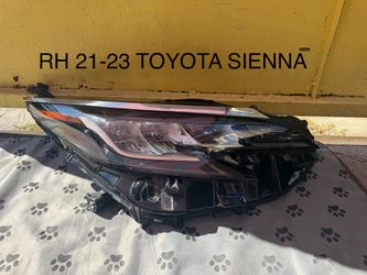 2020-2023 TOYOTA SIENNA RH HEADLIGHT