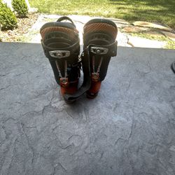 Salomon Quest Ski Boot