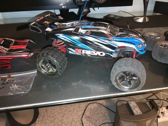 Traxxas E Revo 1/16 brushed
