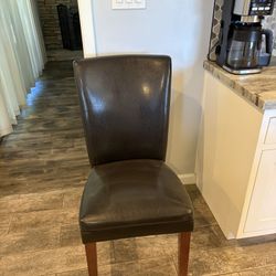 (6) Dining Room Chairs