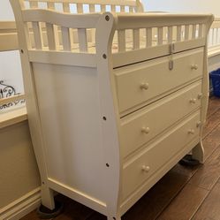 Changing Table/Dresser