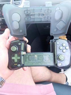BRAND NEW! Xbox Mobile Gaming Controller for Smartphone Game Sir X5 lite for Android *(free 1 month game pass unlimited includes)**