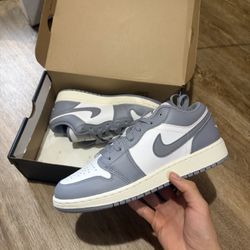 Vintage Grey Jordan 1 Low 6.5Y