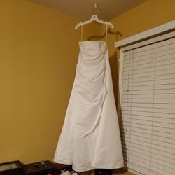 David's Bridal Wedding Dress