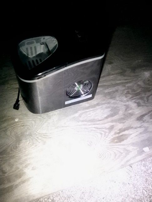 New Frigidaire Ice Maker