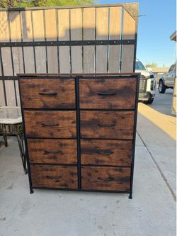 Dresser $25