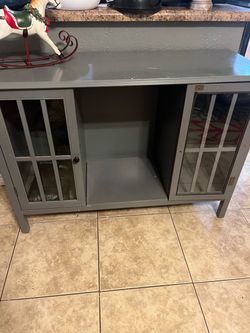 Entrance or tv stand