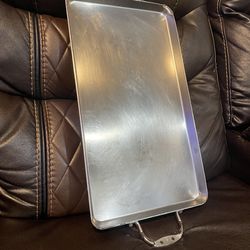 Comal Royal prestige $40