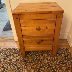 Pine End Table or Nightstand