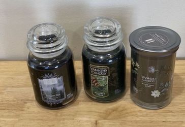 NEW 3 Yankee Candle Christmas Candles Large Size Brand New Unused $35