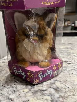 Furby 1998 model 70-800 Never Opened