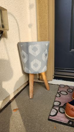 Chic Slate Blue Boho Plant Pot Stand