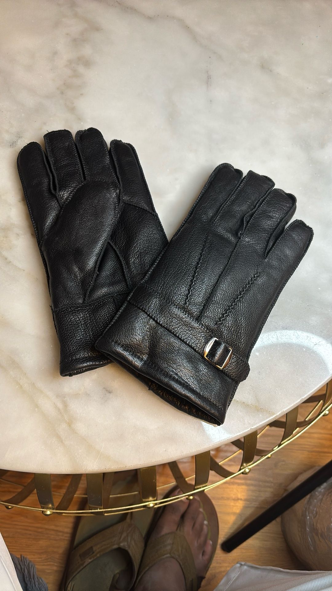 Men's Winter Leather Gloves - Wrist Belt - Black
