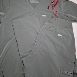 FIGS Scrub Set (Top & Bottom)
