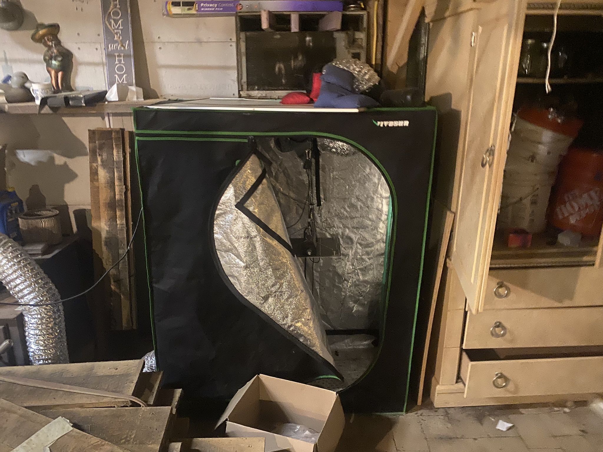 Vivosun 2x4 Grow Tent