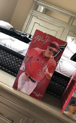 2016 mike trout MVP bobble head