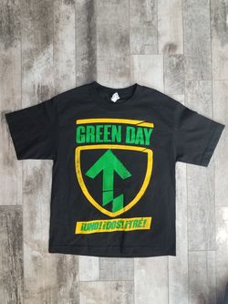 Green Day Uno, Dos, Tre 2013 tour Tshirt.