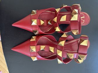 Valentino Roman Stud 