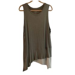LOGO Knit Tank Olive Green Two Tone Sharkbite Hem Scoop Neck Women’s Size XL EUC