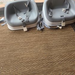 2. hiccapop Booster Seat1