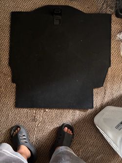 G35 4 door tire cover