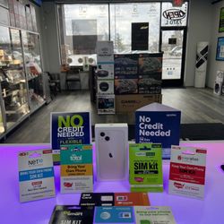 Apple iPhone 13 - 128 GB Pink - AT&T **BRAND NEW**