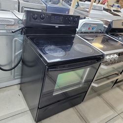 Whirlpool Electric Glass Top 4 Burner Stove