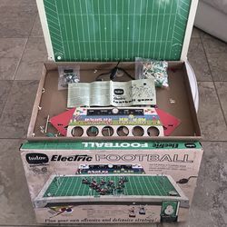 Tudor Games Electric Football Vintage Tru-Action Board Game with Box & Pieces