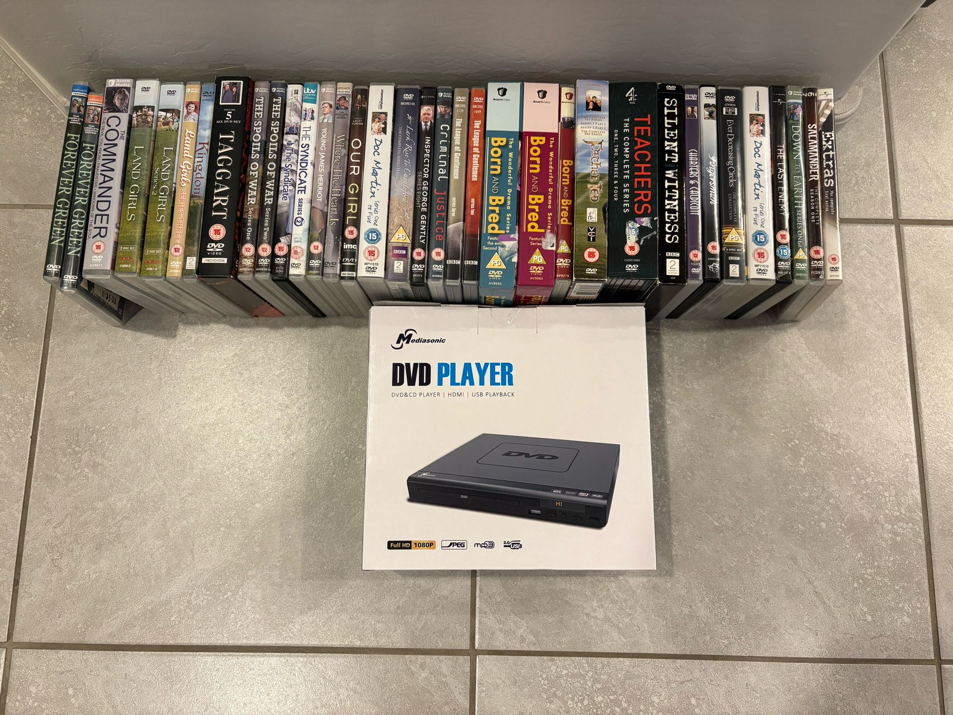 DVD Player & 35 dvd’s