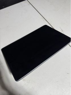 Tesla model y screen