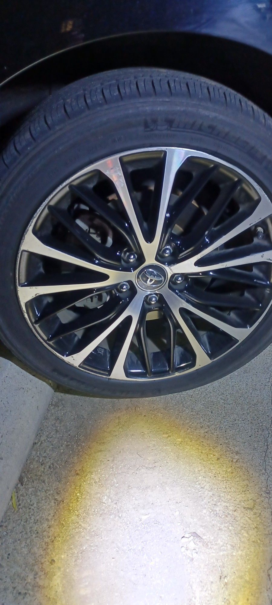 2019 Toyota Camry Rims