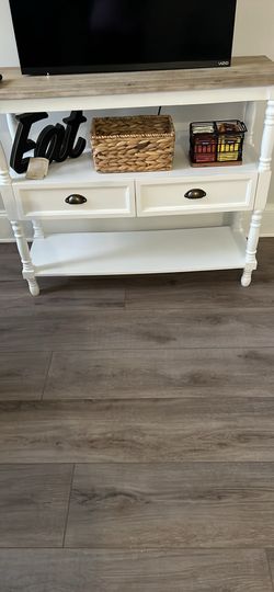 Farmhouse accent table