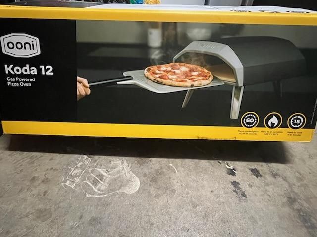 Ooni Koda 12"Propane Gas Outdoor Pizza Oven Black,plus ooni 12" pizza peel