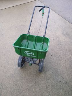 Spreader Scotts SpeedyGreen 2000