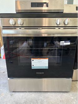 Brand New Frigidaire Stove