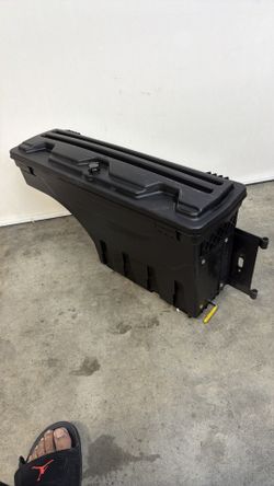 Truck Bed Storage Tool Box