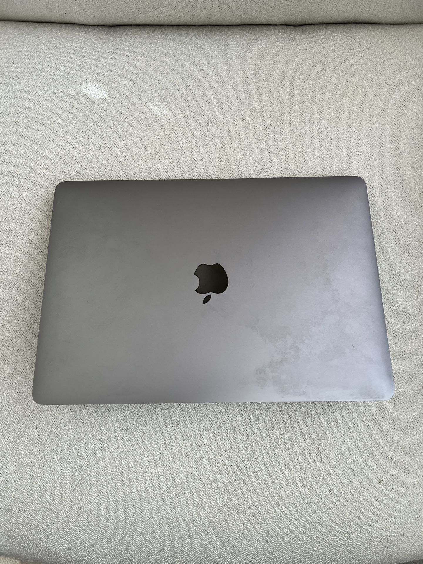MacBook Pro - 13 Inch