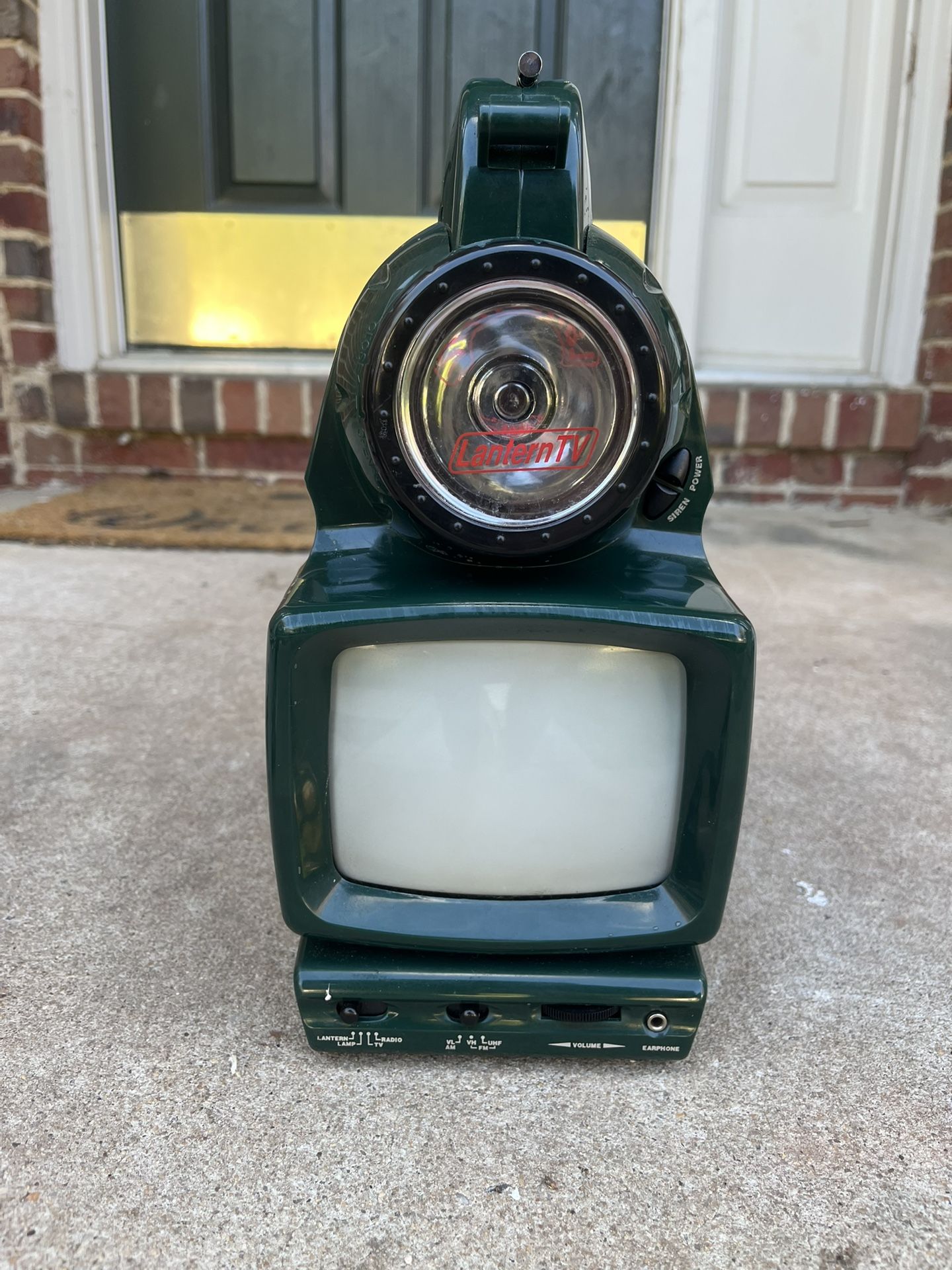 Coleman Portable Multi-function 5” TV/Lantern/Radio/Siren